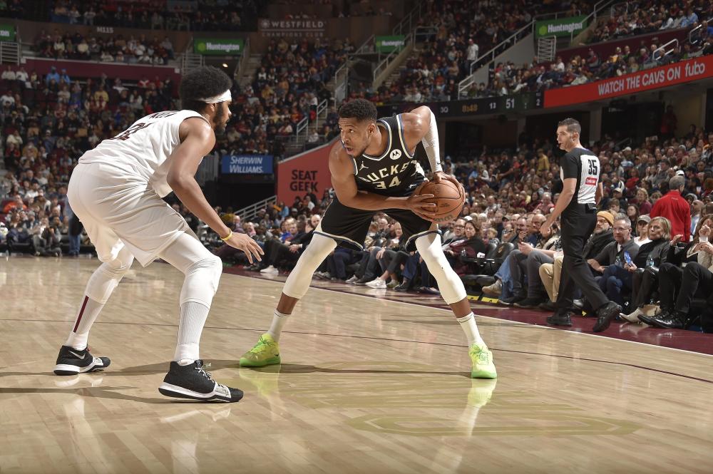 都展现出一 都展现出一